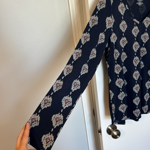 Navy Blue Long Sleeved Every Day Tee - Picture 2 of 3